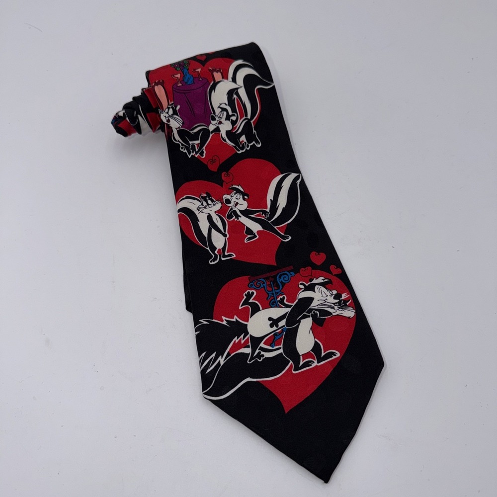 Tie Looney Tunes Vintage 1994 Pepe Le Pew Valentines Love Romance‎ 100% Silk